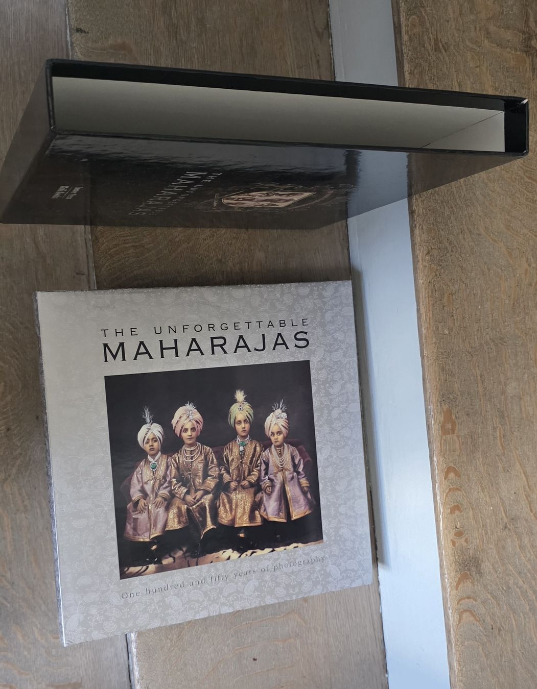 Libri: THE UNFORGETTABLE  MAHARAJAS – Usato da Biel-Bienne venduto da GPM05 1