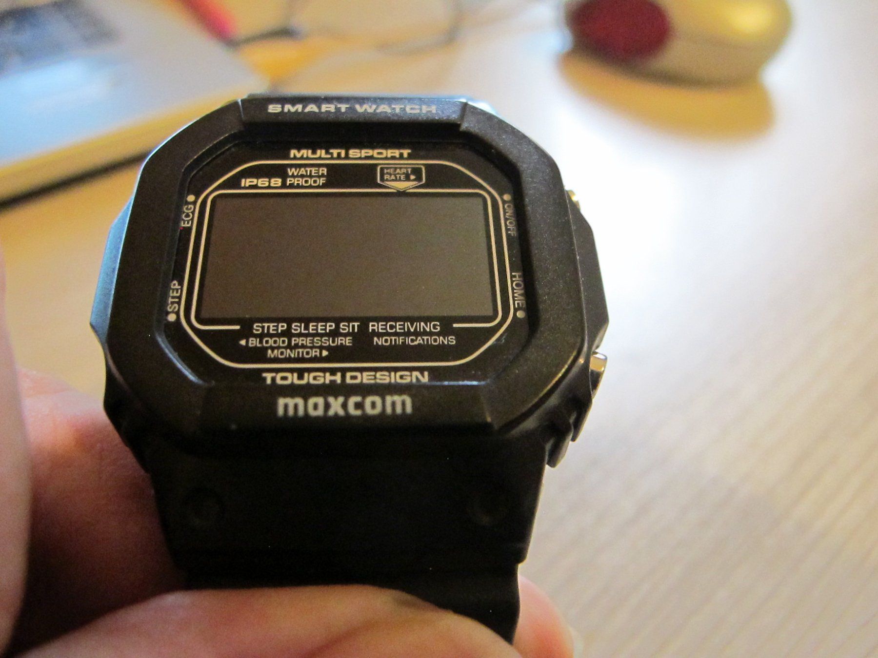 Smartwatch: Smart Watch Multi Sport Maxcom Mit Ladekabel – Usato da Altnau venduto da LinaAuktion 2