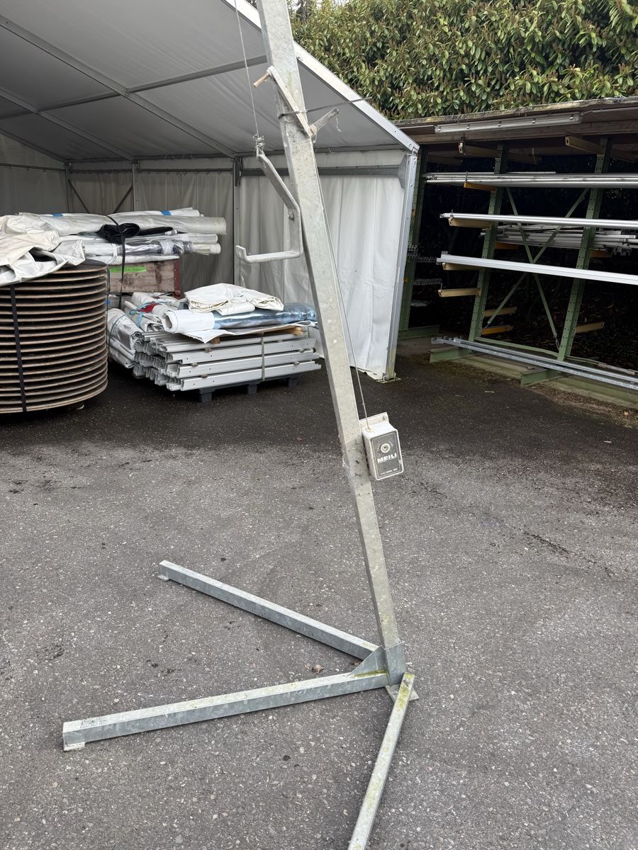 Altro in Decorazioni & Accessori: Kran Aufstellhilfe Pagodenzelte – Usato da grosswangen venduto da Poliniman0