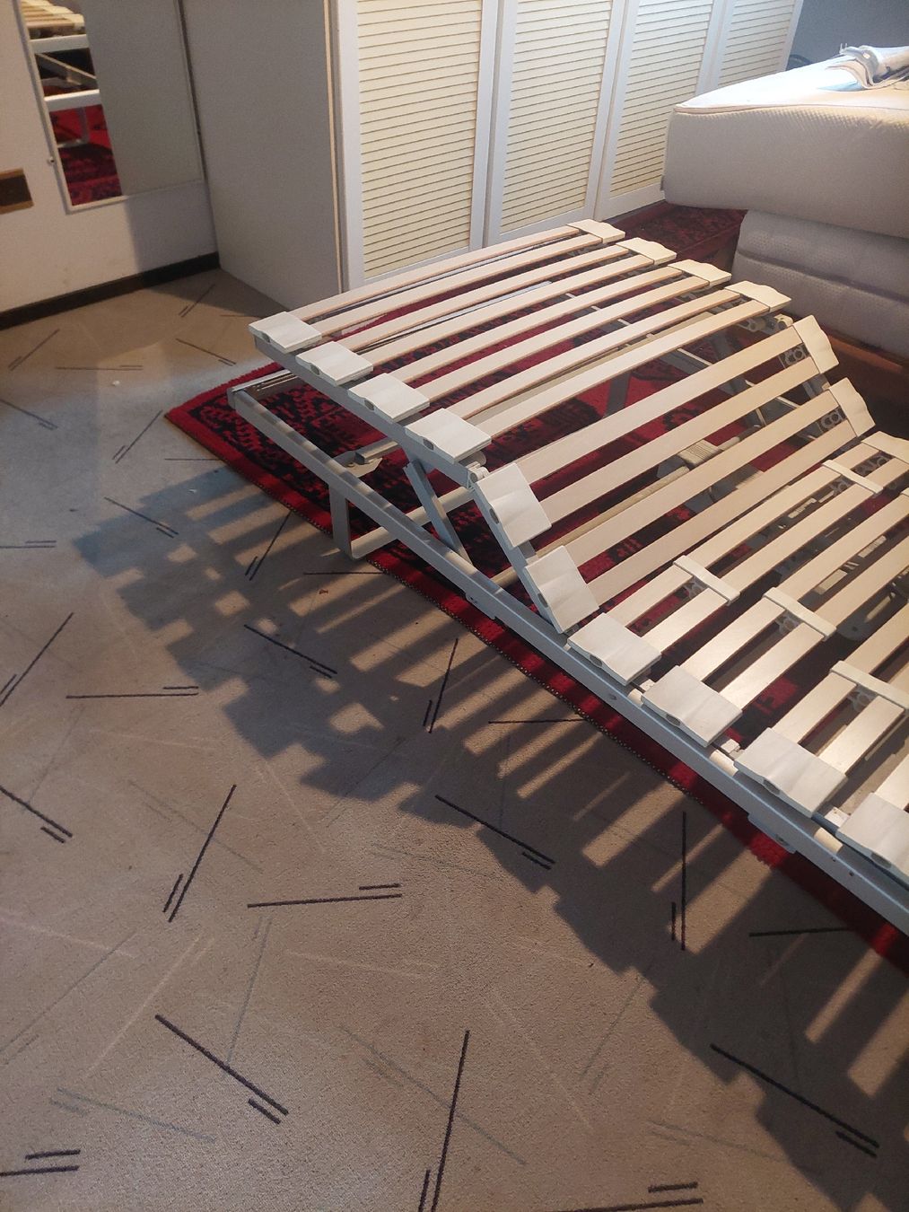 Betten: Bett mit Motor gebaucht – Gebraucht aus Gränichen von rooney90 1