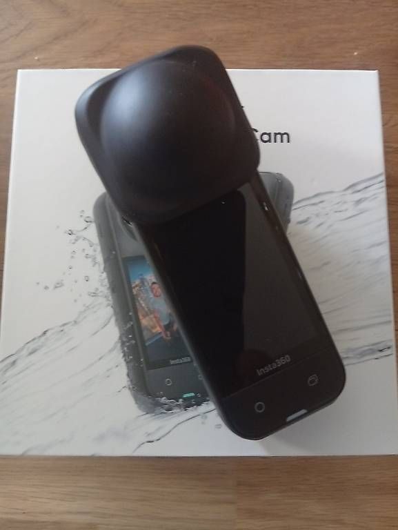 Action Cam: Insta360 X5 – Usato da Montet (Broye) venduto da str_sy2b