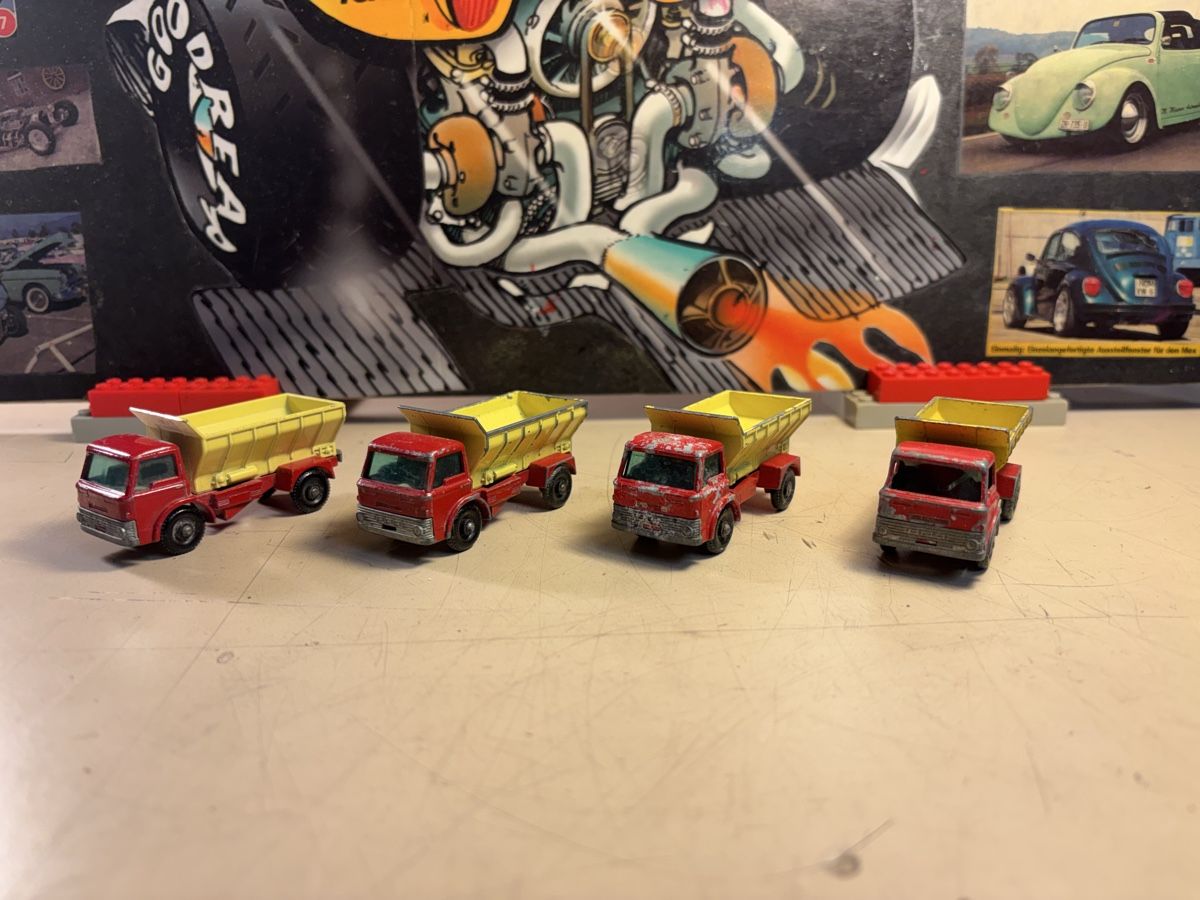 Matchbox Modellini d'auto: Matchbox Grit-Spreading Truck – Usato da Möriken AG venduto da Classics16