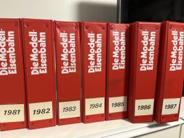 Sammlerartikel - Die Modelleisenbahn - 7 Ordner vollständig