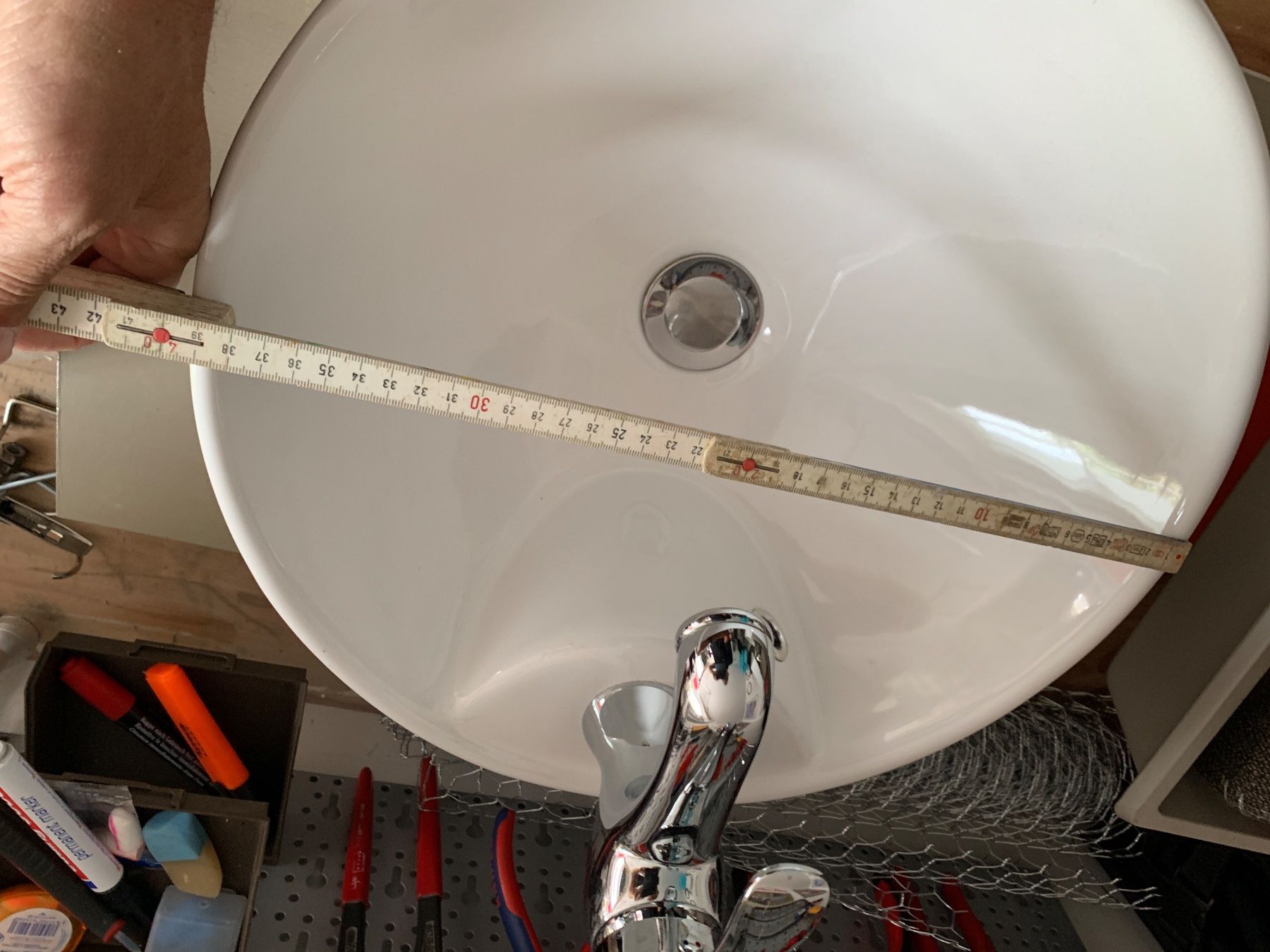 Lavabi & lavandini: Lavabo mit Armatur – Usato da Büetigen venduto da inf_9gyb 6