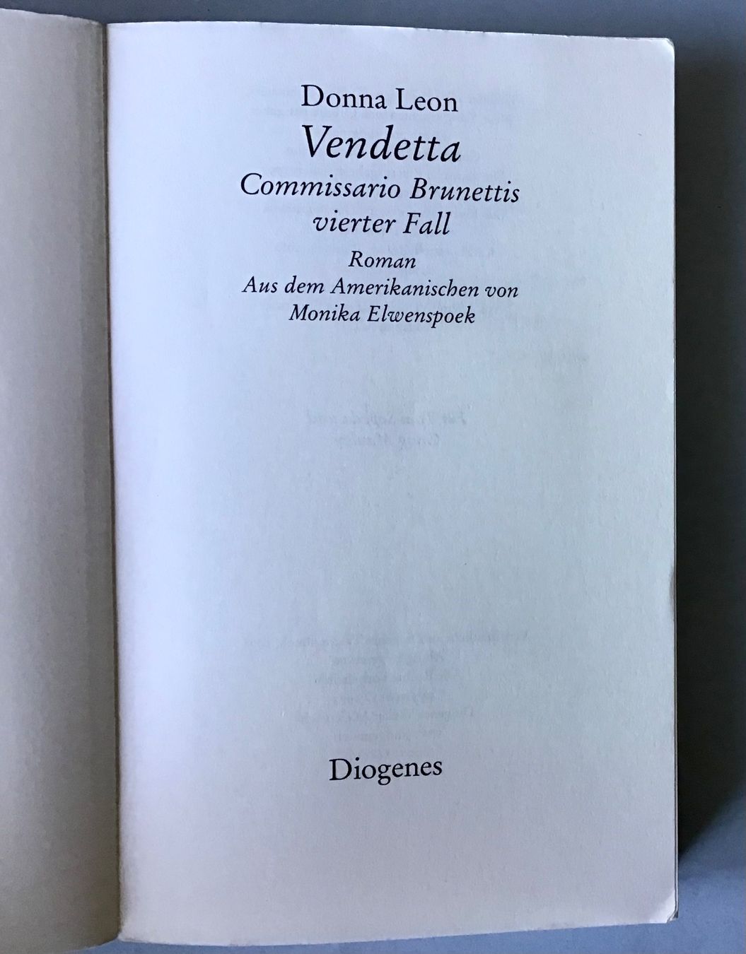 Libri: Donna Leon, Fall 4: Vendetta – Usato da Bubendorf venduto da Alpenheidi 2