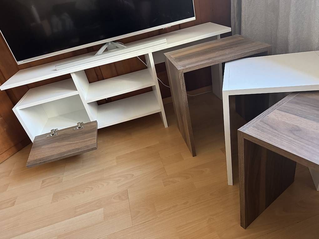 Mobili TV: TV- / Fernsehmöbel mit Hocker – Usato da Zürich venduto da sara.h.22 3