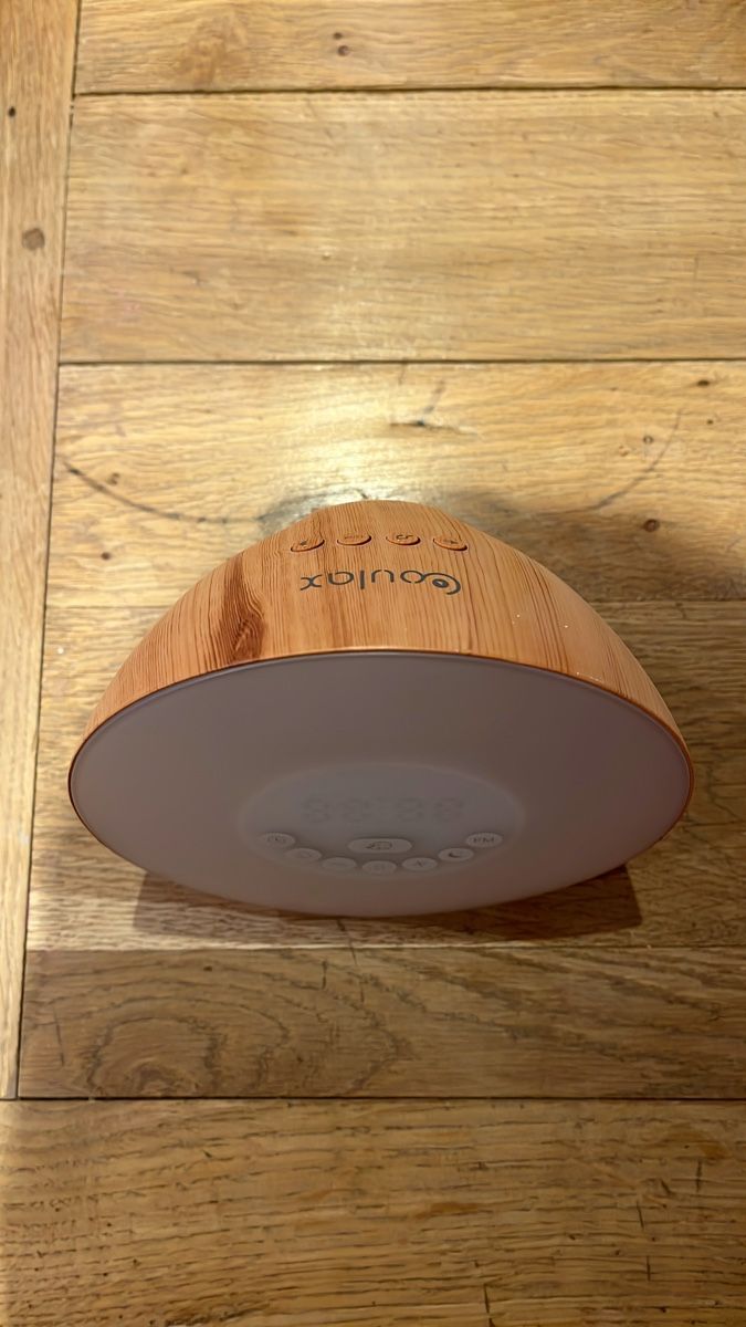Wecker: Goulax Lichtwecker Holzoptik – Gebraucht aus Fischenthal von luc_82dg 1