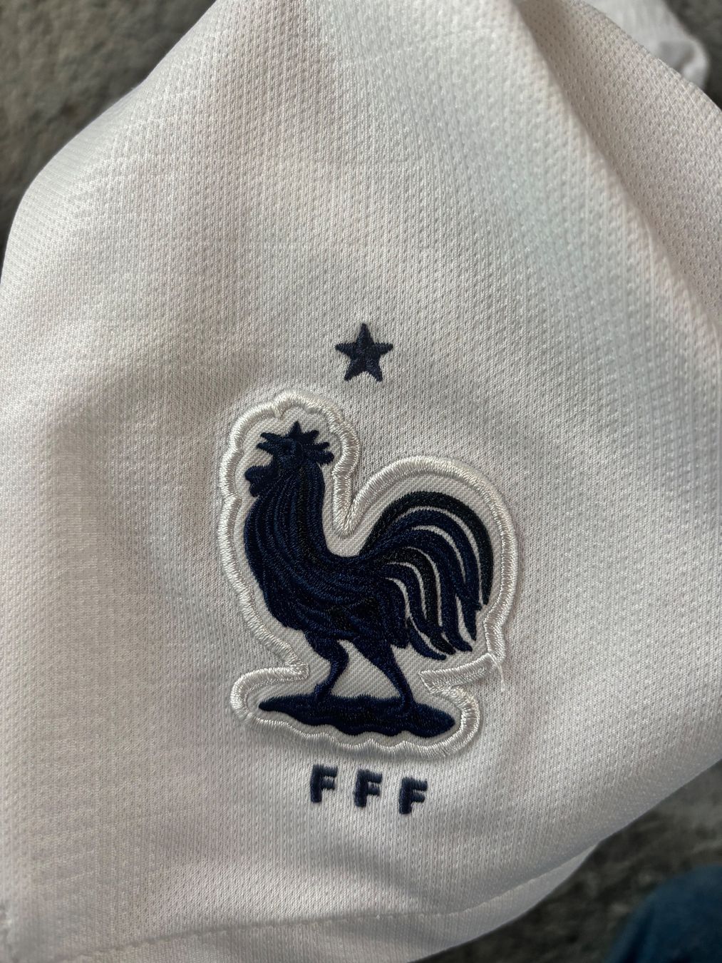 Nike Pantaloni: Nike Fussballshort Frankreich – Usato da Magden venduto da RaGl14 1
