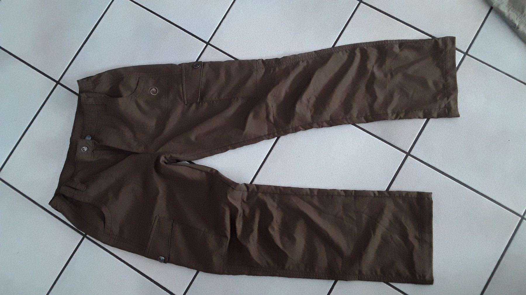 Pantalons: Wanderhose grösse 140 – D'occasion à Dagmersellen par L.Ga. 1