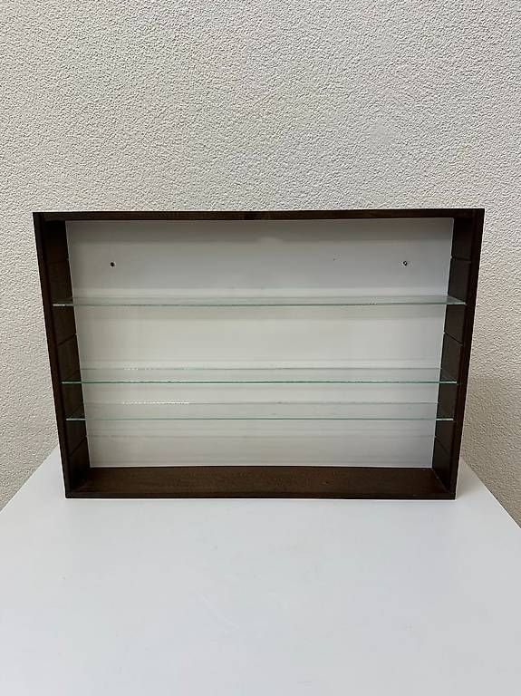 Vetrine: Sammlervitrine aus Holz mit Glass – Usato da Obernau venduto da Arche_Noah_Brocki 4