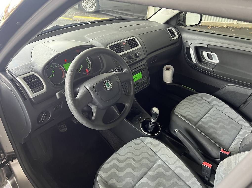 Skoda Automobili: Skoda Fabia 1.2 Entry – Usato da Hunzenschwil venduto da asm_v9dj 6
