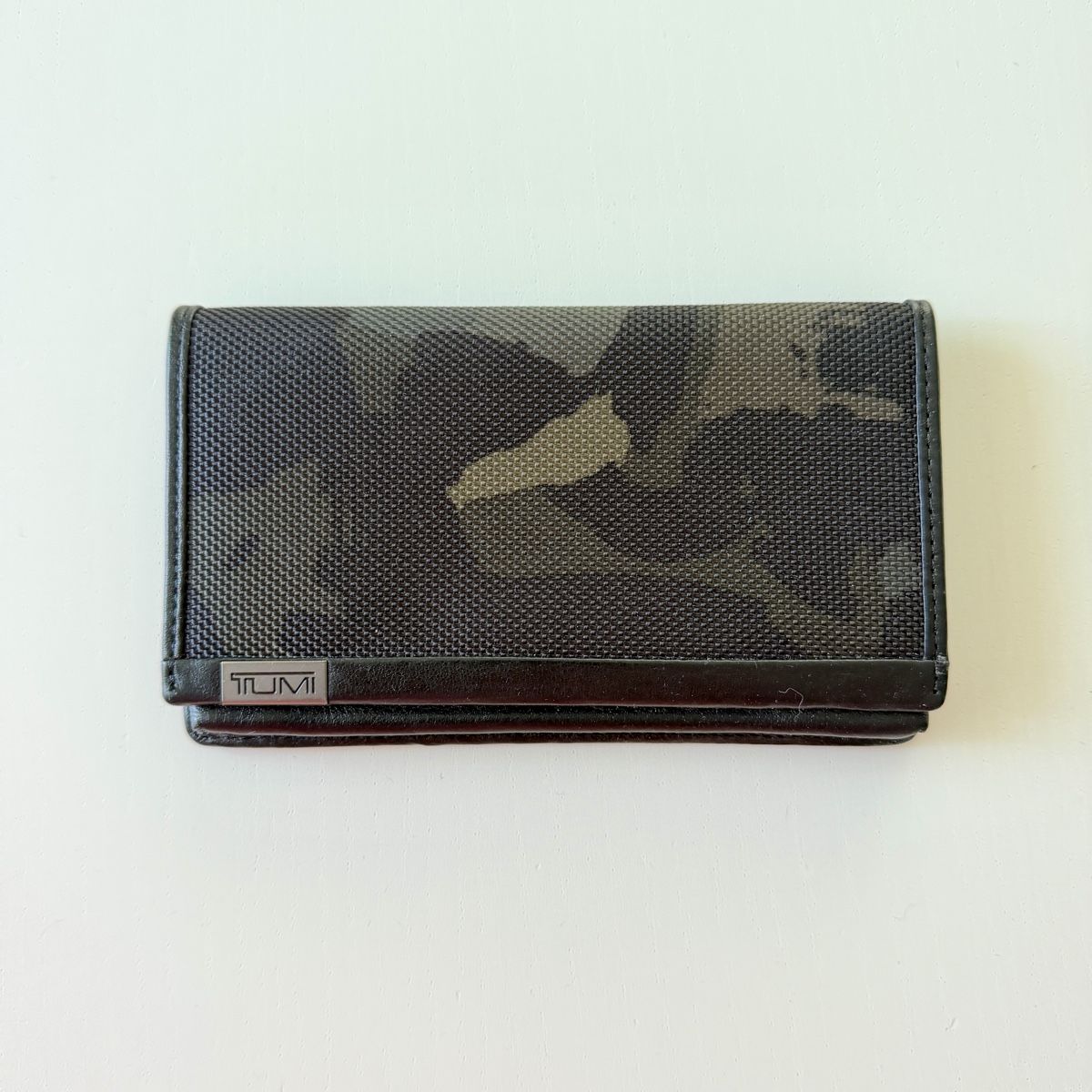 Tumi Portafogli: TUMI Alpha Tech Wallet – Usato da Emmen venduto da Colette-Juliette