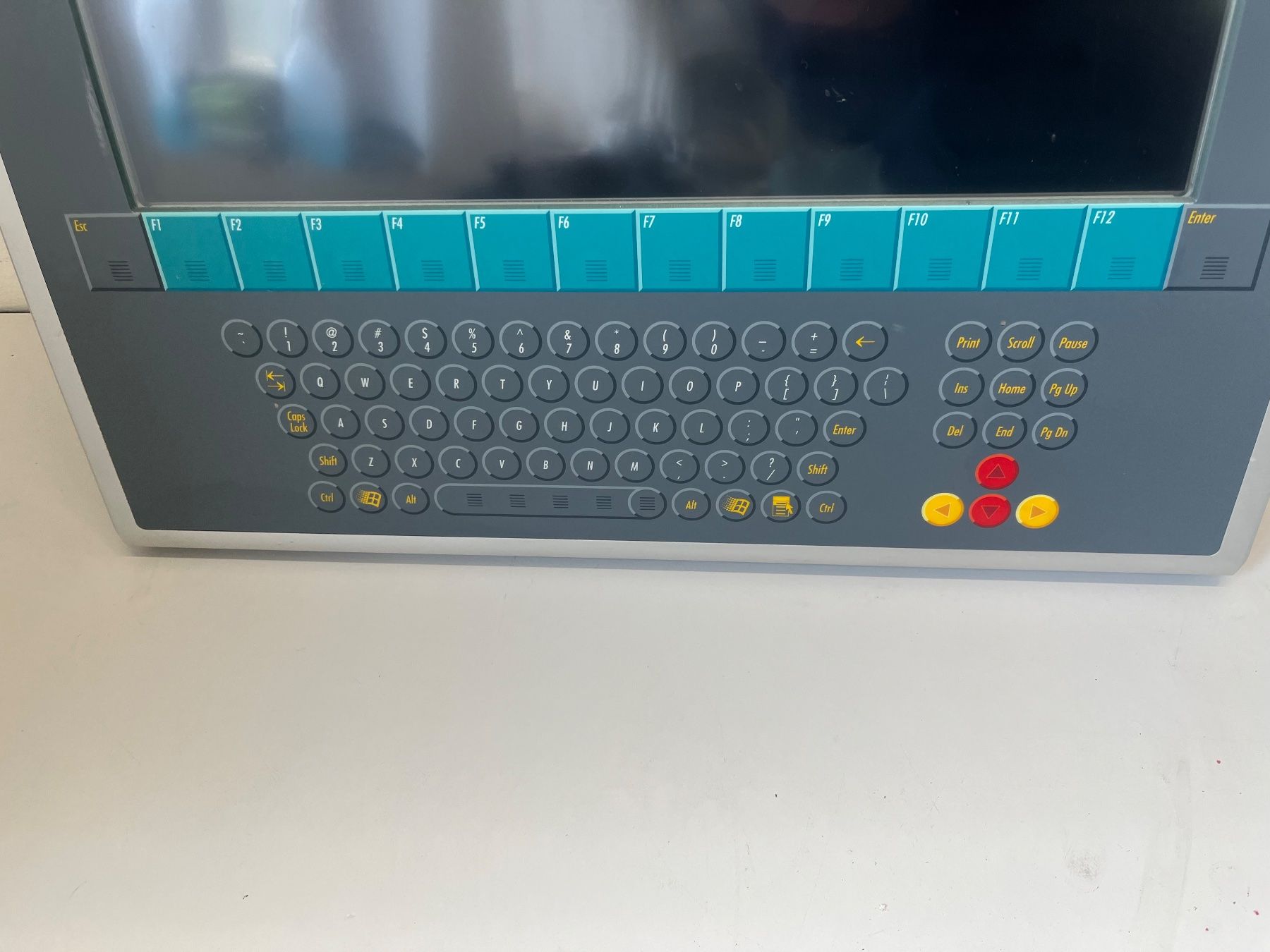Beckhoff Elektronikbauteile: Beckhoff C7730-0001-0030 Panel PC – Gebraucht aus Niederdorf von LeptonAG 3