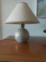 Handbemalte Nachtischlampe aus Porzellan