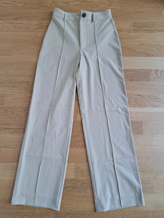 Damen Hose Beige Grösse 34/36 neuwertig