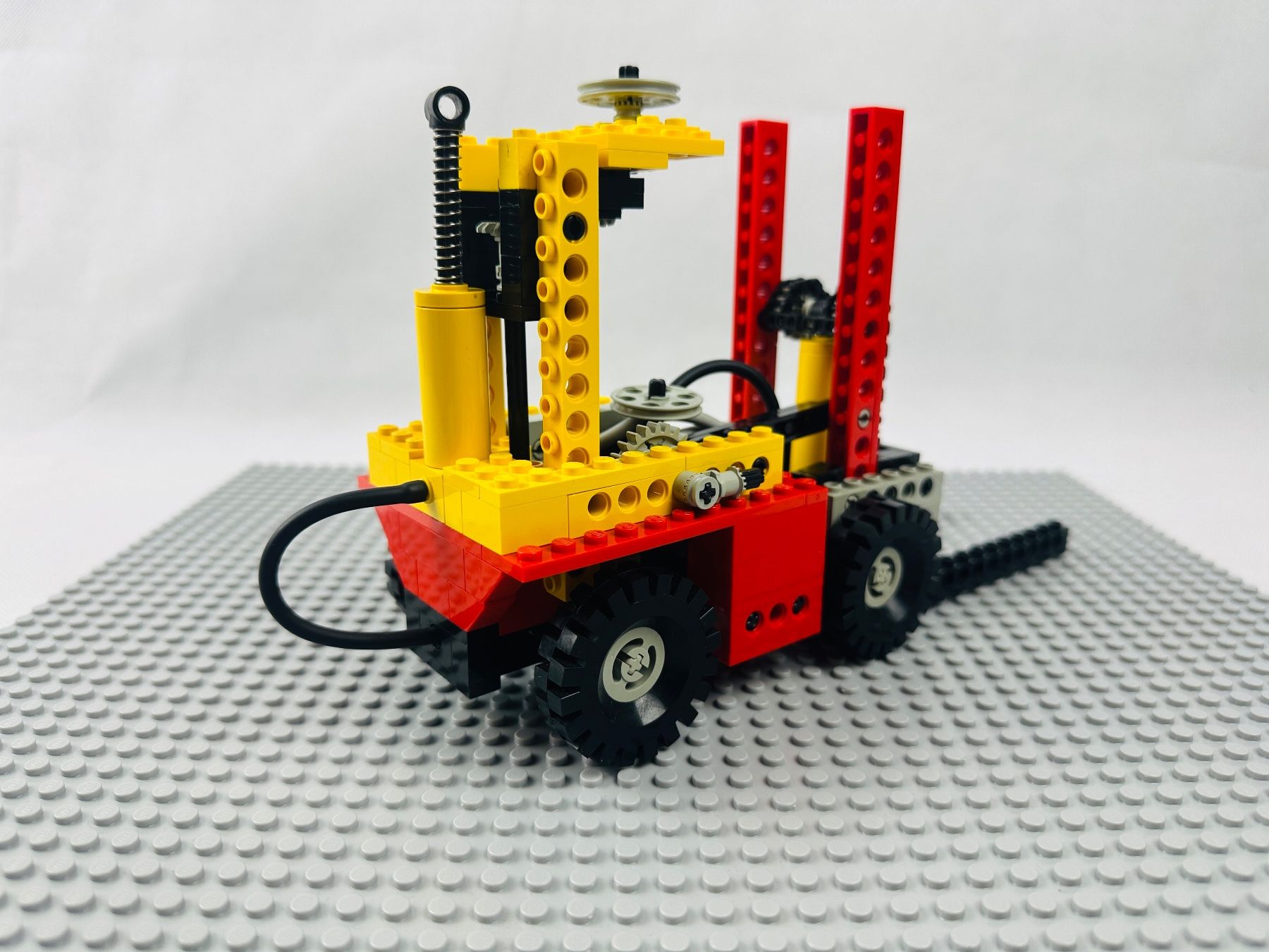 Lego Baukästen: Lego Technic 8843 Pneumatic Gabelstabler 99% komplett – Gebraucht aus Kappel SO von MyFunBox 4