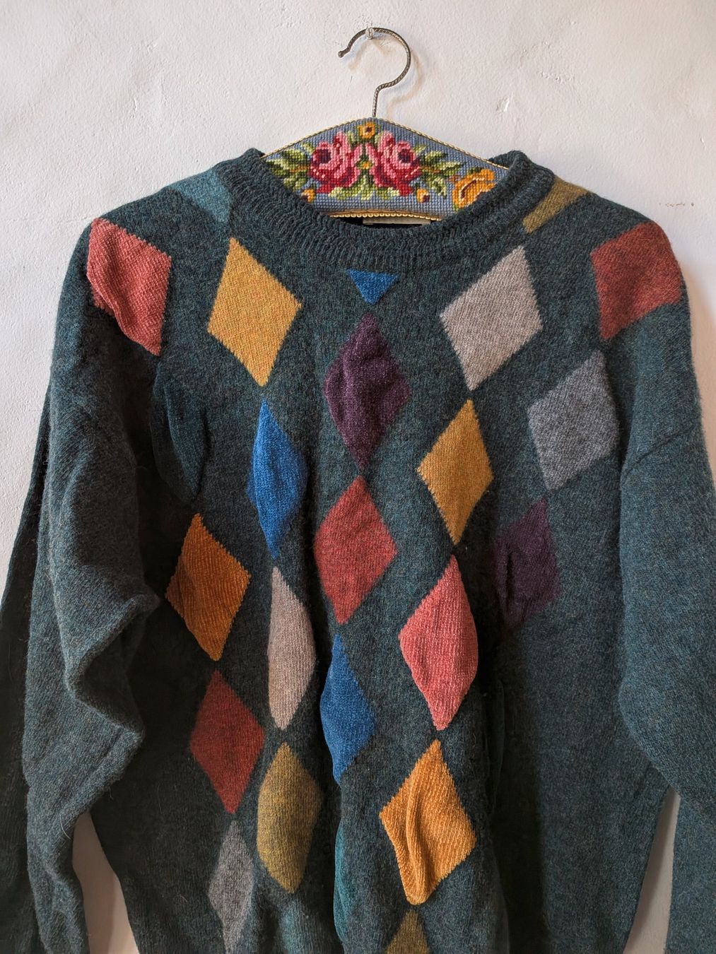 Hugo Boss Maglioni & Felpe: Vintage Hugo Boss Pullover – Usato da Peccia venduto da LillyMarie98