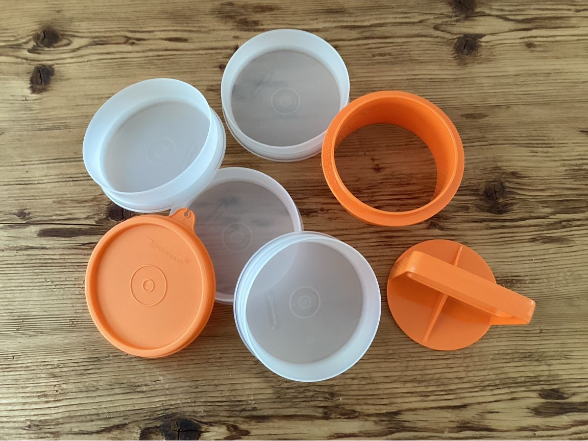 Tupperware Contenitori & Simili: Tupperware, Hamburgerturm, nie gebraucht – Nuovo (secondo la descrizione) da Wassen UR venduto da SABDOM 2