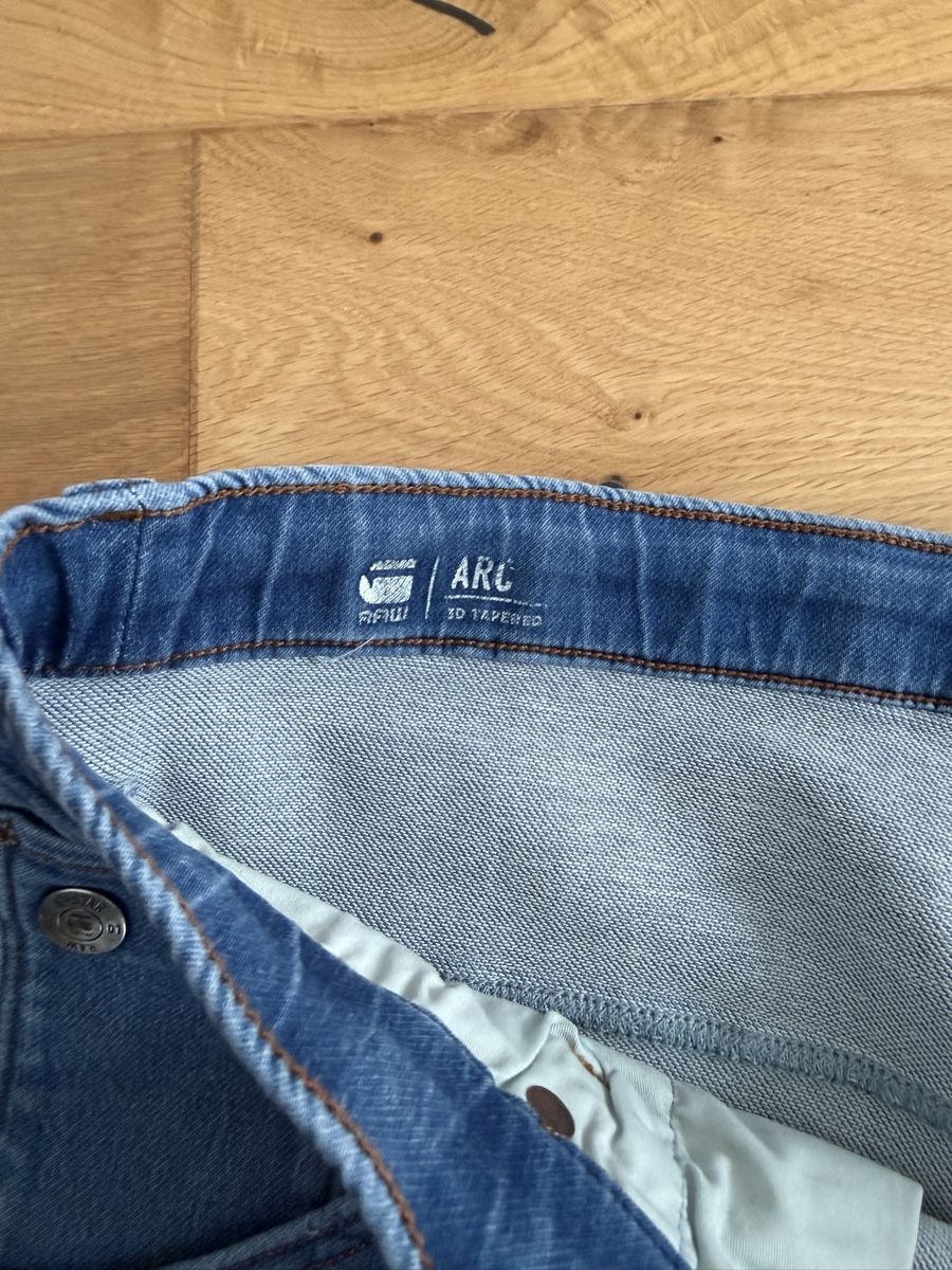 G-Star Jeans: G-Star ARC Tapered Hose – Usato da St. Gallen venduto da zue_9mnd 2