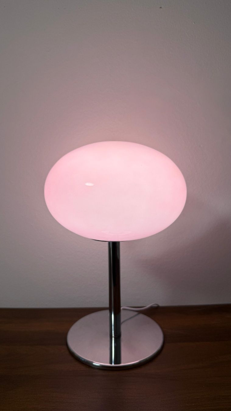 Lampade: Retro "Bulb" Glaslampe in Rosa – Nuovo (secondo la descrizione) da Zürich venduto da dus_gln9
