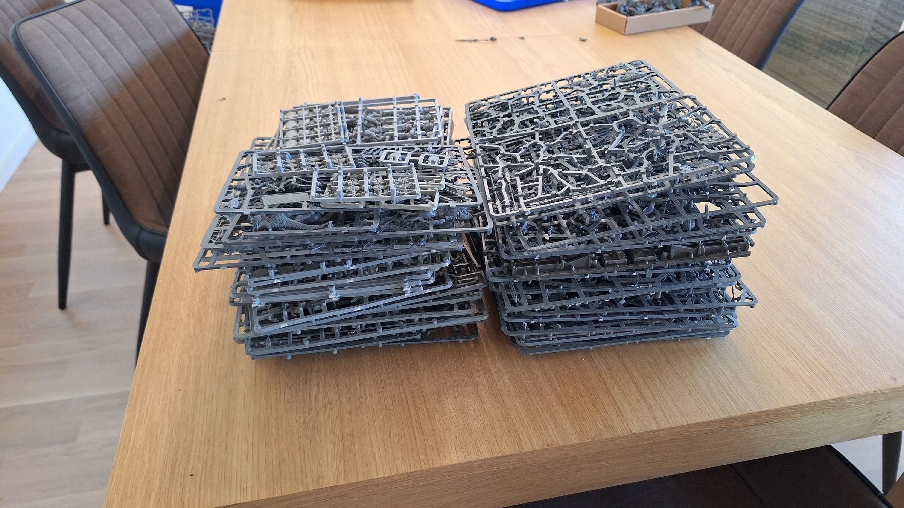 Spielzeuge: Lot de grappes Warhammer AoS et Old World – Gebraucht aus Meyrin von Alexdragon