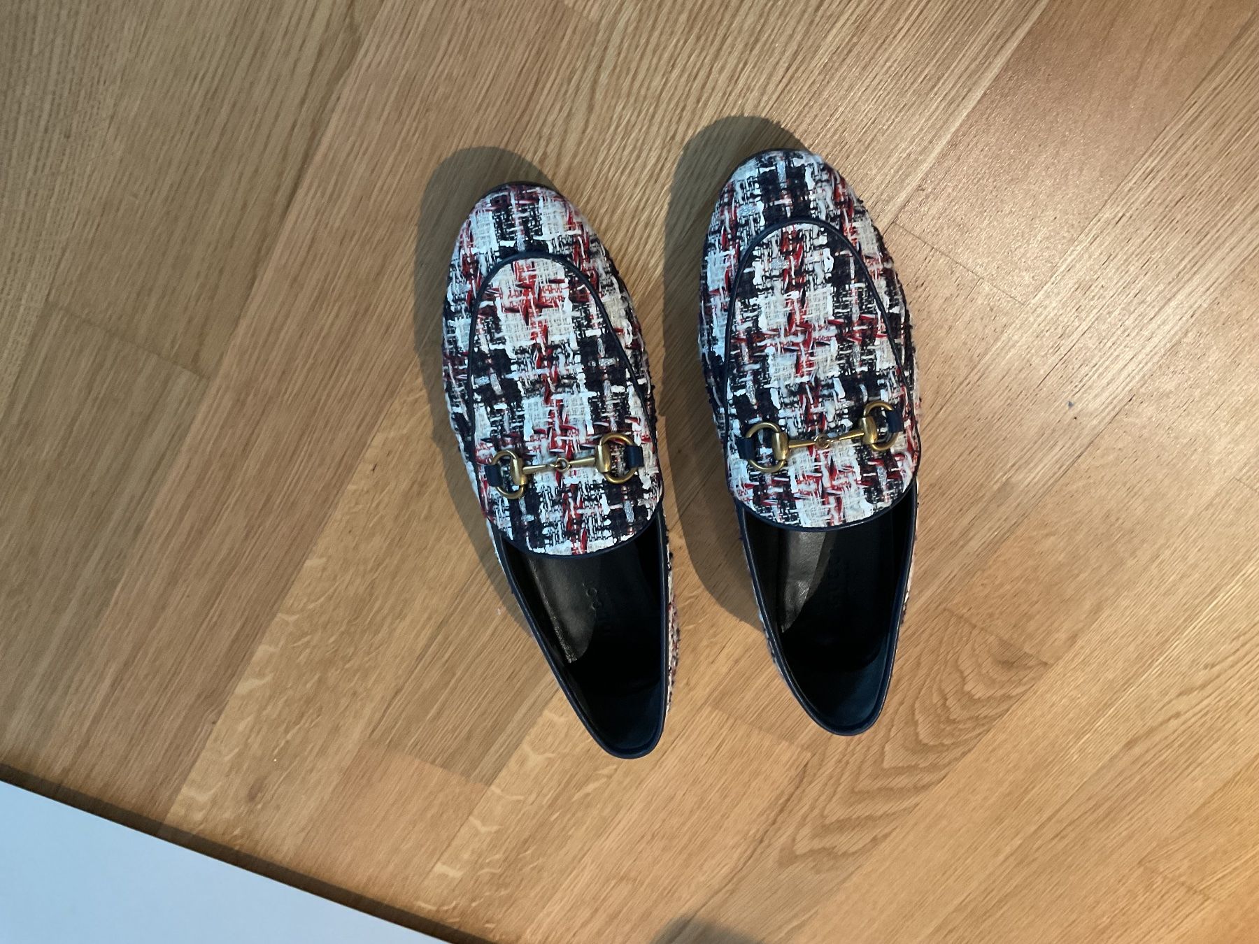 Scarpe da donna: Gucci Loafers – Usato da Meggen venduto da ros_bpm7