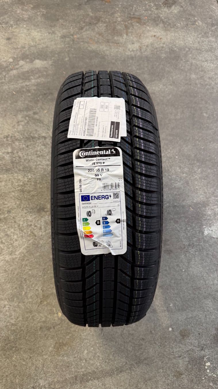 Continental Pneumatici & Ruote complete: Continental Winterreifen 225/55R19 – Nuovo (secondo la descrizione) da Biel/Bienne venduto da orpundgarage