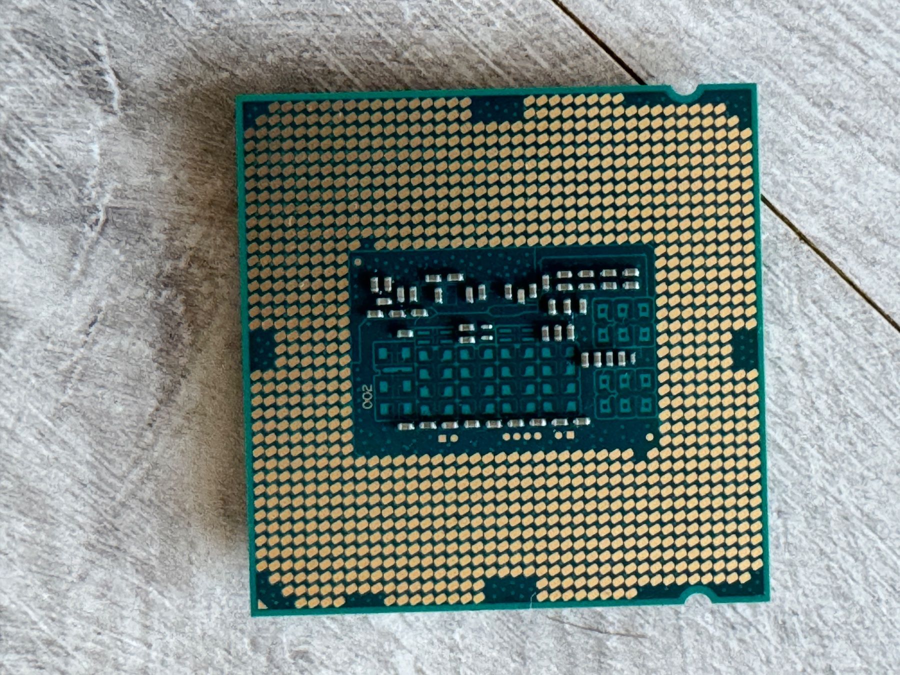 Intel Componenti elettronici: Processeur Intel i5 4670K – Usato da Neuchatel venduto da Mr-Nobody 1