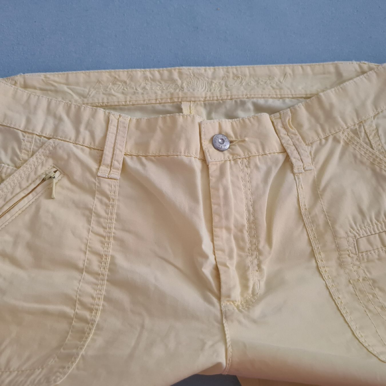 Pantaloni: Leichte 3/4 Damenhosen  – Usato da Steinen venduto da turbogeiss99 2