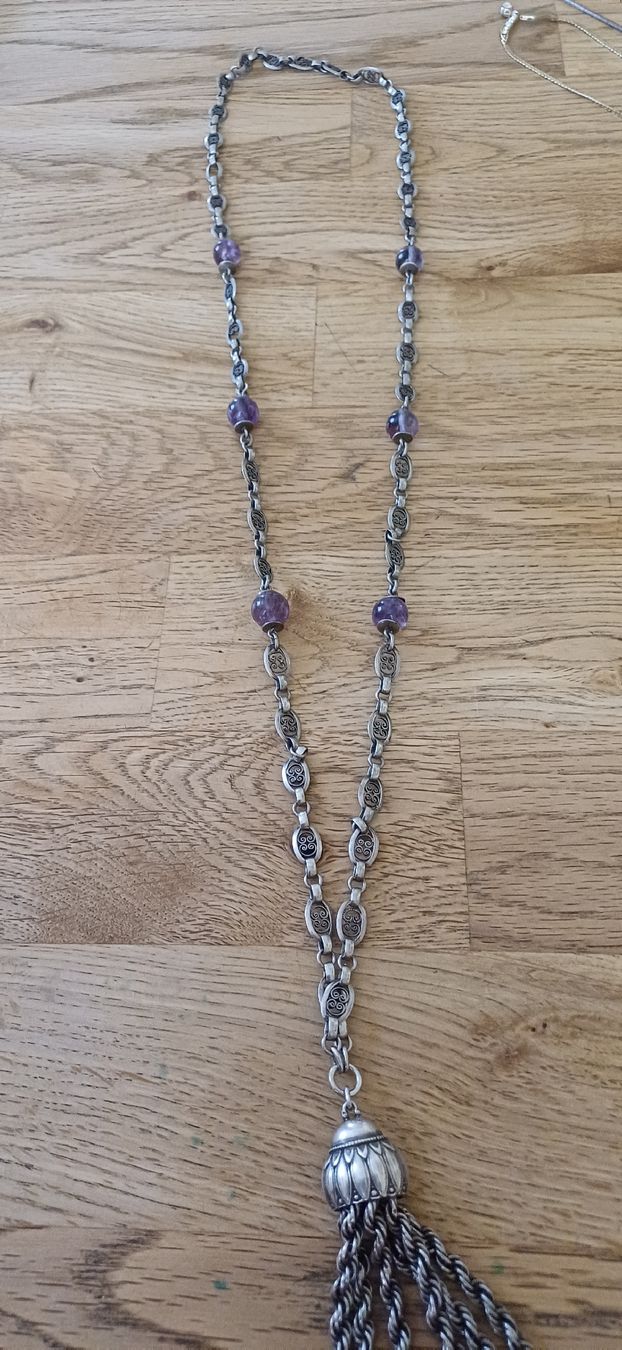 Catenine: Schöne Silber Kette mit Amethyst – Usato da Flawil venduto da Naphtali