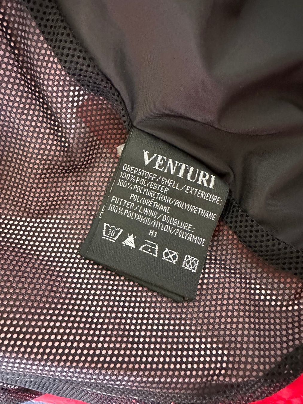 Schoeffel Jacken: Aus Mamas Fundus: Softshelljacke knallrot – Gebraucht aus Zürich von Honeyboo 7