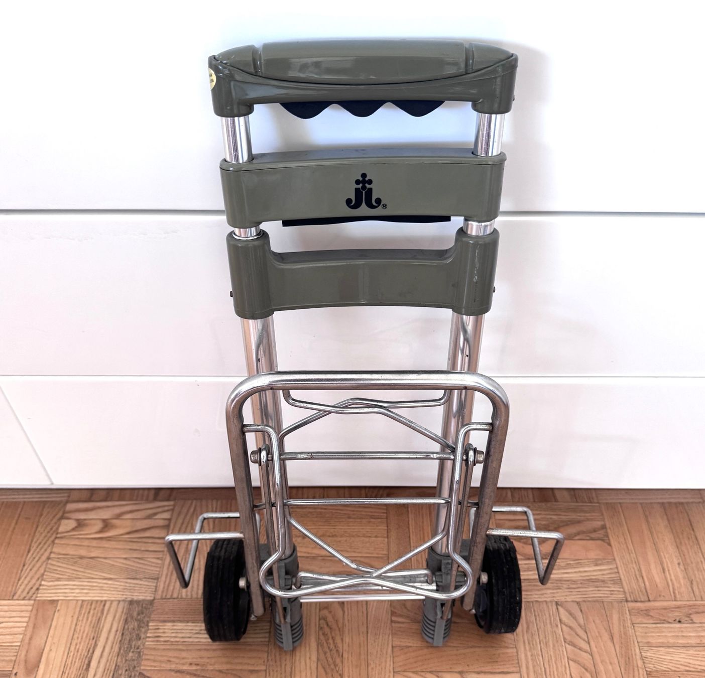 Sonstiges für Haushalt & Wohnen: TRANSPORTKARREN KLAPPBAR – Gebraucht aus Zürich von Tapehead 6