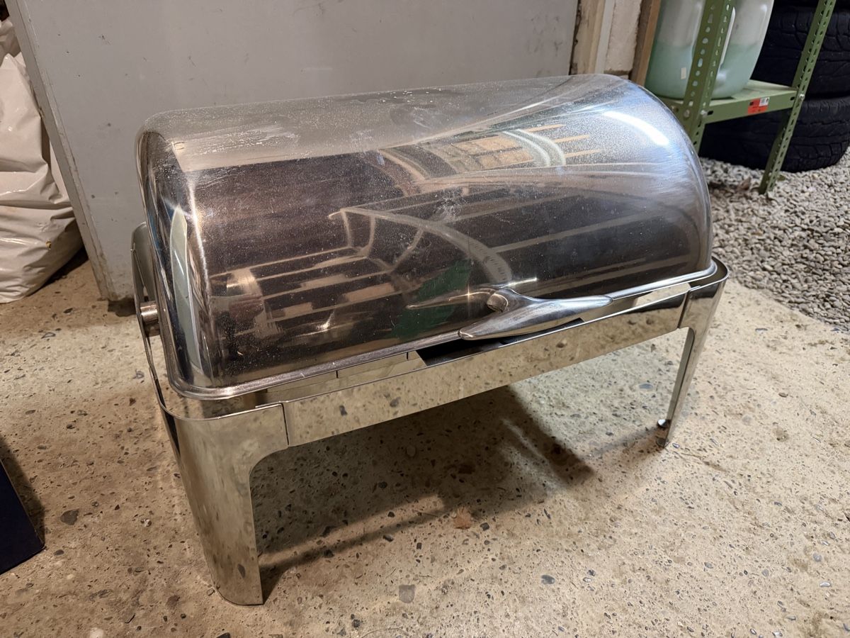 Appareils de cuisine: Chafing Dish 2 Behälter Edelstahl  – D'occasion à Rüschegg Heubach par Ruth949698 1