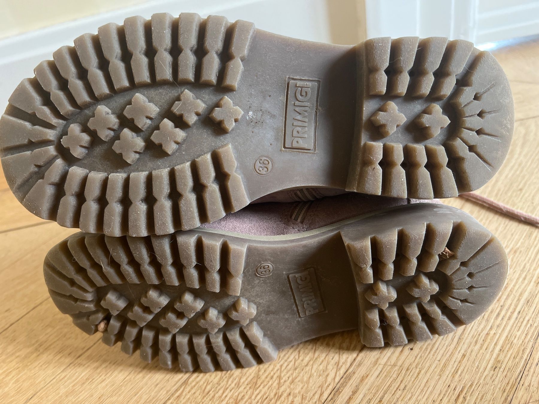 Primigi Scarpe per ragazze: Winterstiefel Primigi 36, Wildleder – Usato da Beinwil am See venduto da brigittehug 4
