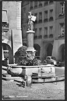 -Bern , Mosesbrunnen,Oldtimer