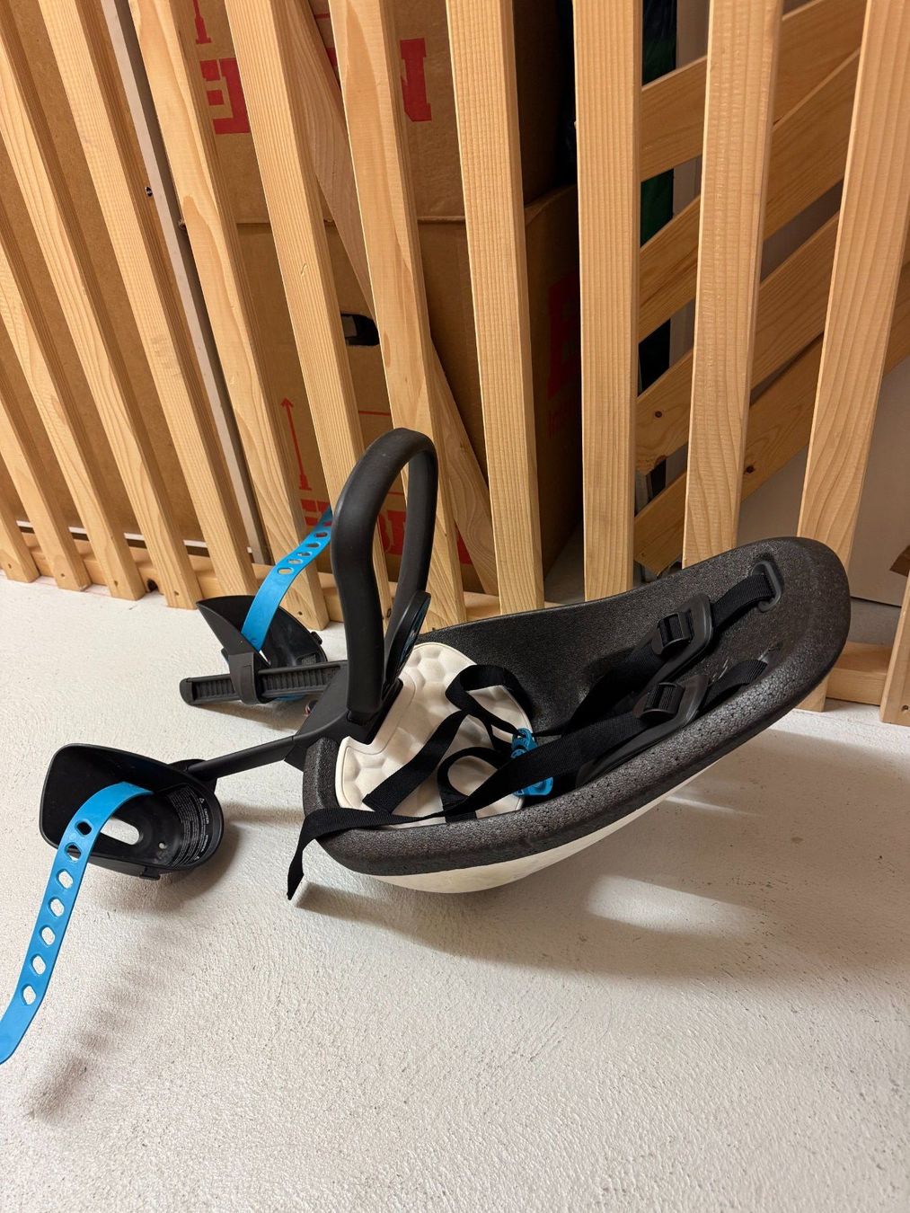 Thule Pezzi di ricambio: Thule Yepp Nexxt Mini Velositz Snow White – Usato da Zug venduto da sch_2jb9 1