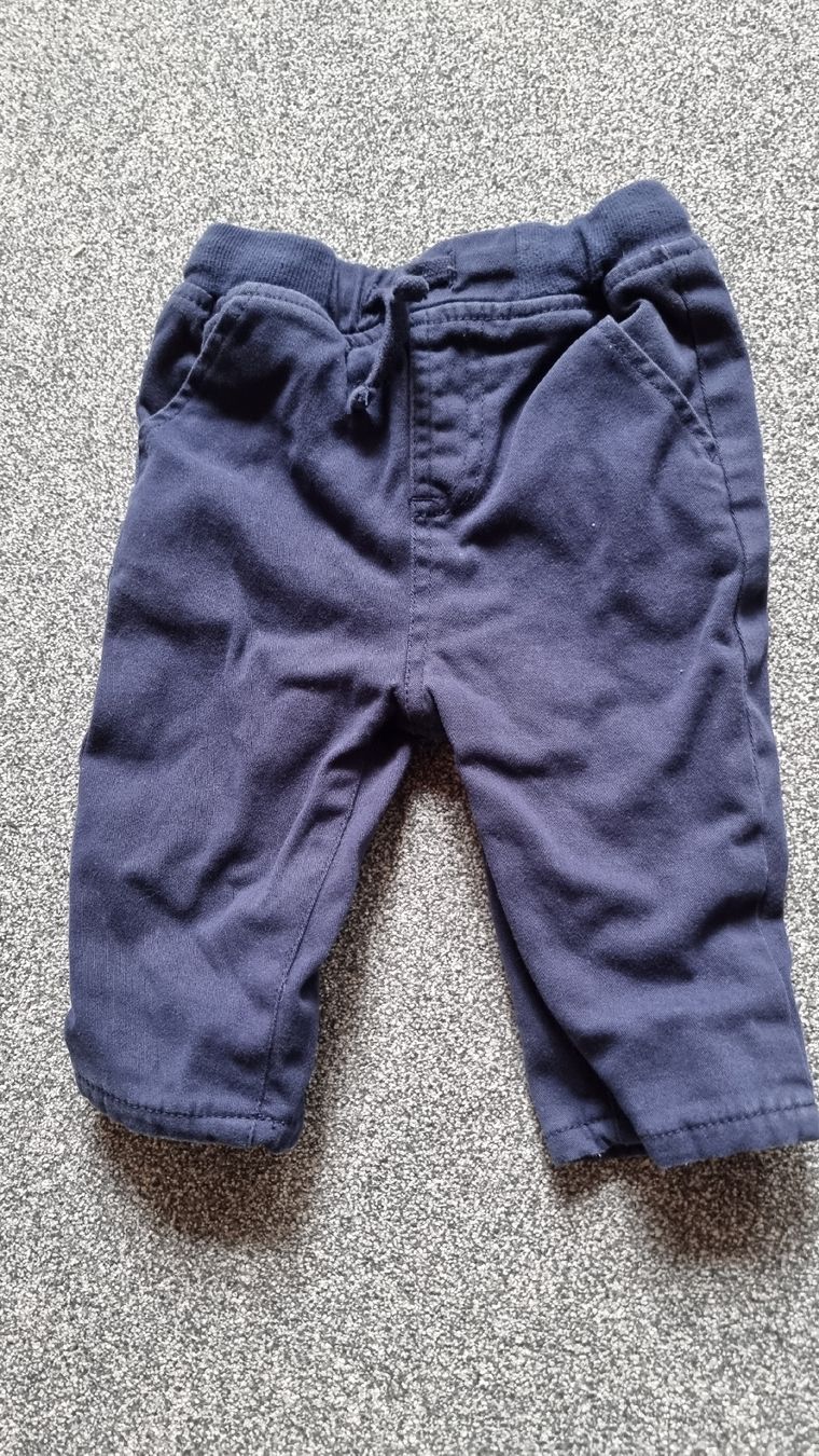 Hosen: Pantalon 68 doublé – Gebraucht aus Les Breuleux von Mily1991