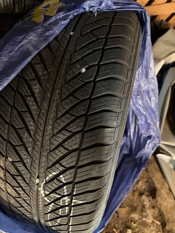 Pneumatici & Ruote complete: Cerchi bmw x5 3.0 2016 – Usato da Cresciano venduto da edi_2p7v 2