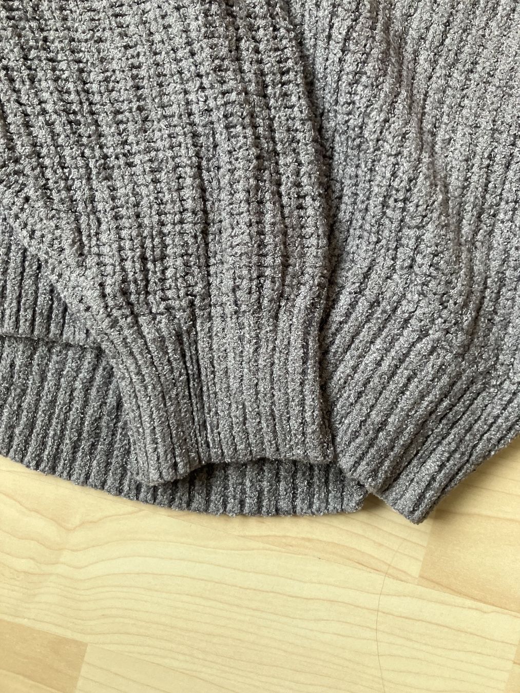 Maglioni & Felpe: WILFRED Essential Chenille Sweater – Usato da Jona venduto da jallah 3
