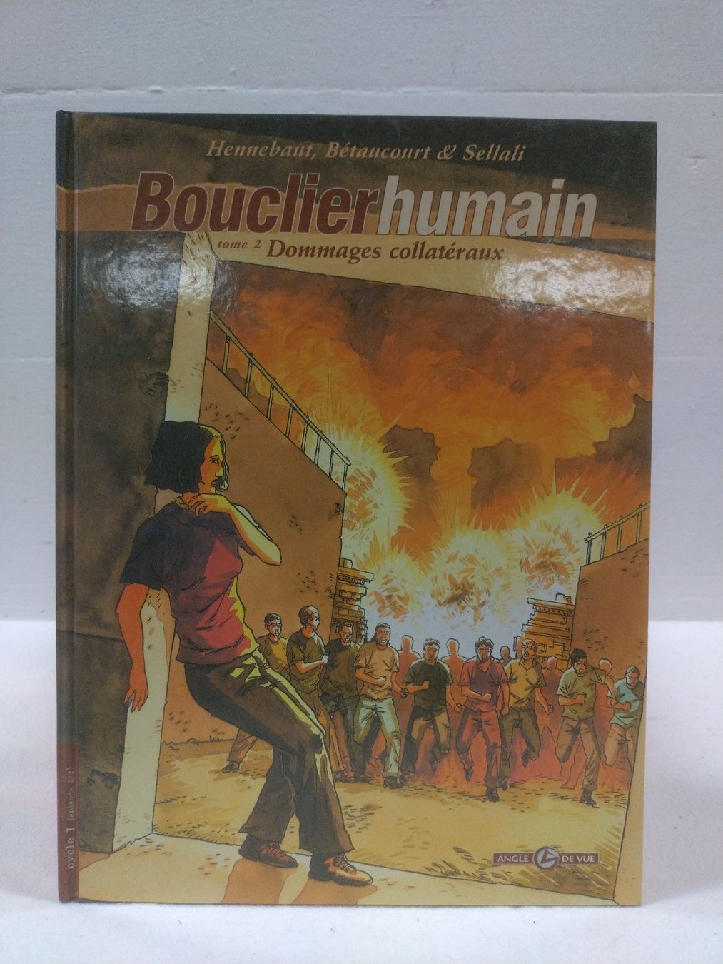 Fumetti: Boucier Humain T.2 Dommages collatéraux – Usato da Farvagny-le-Grand venduto da LaCaverne