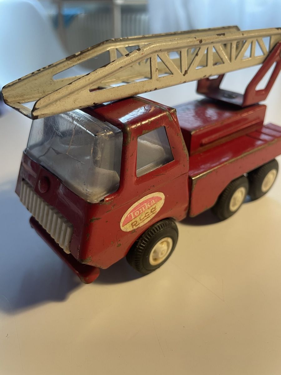 Tonka Voitures modèles: Tonka Feuerwehrauto – D'occasion à Zürich par upton1971