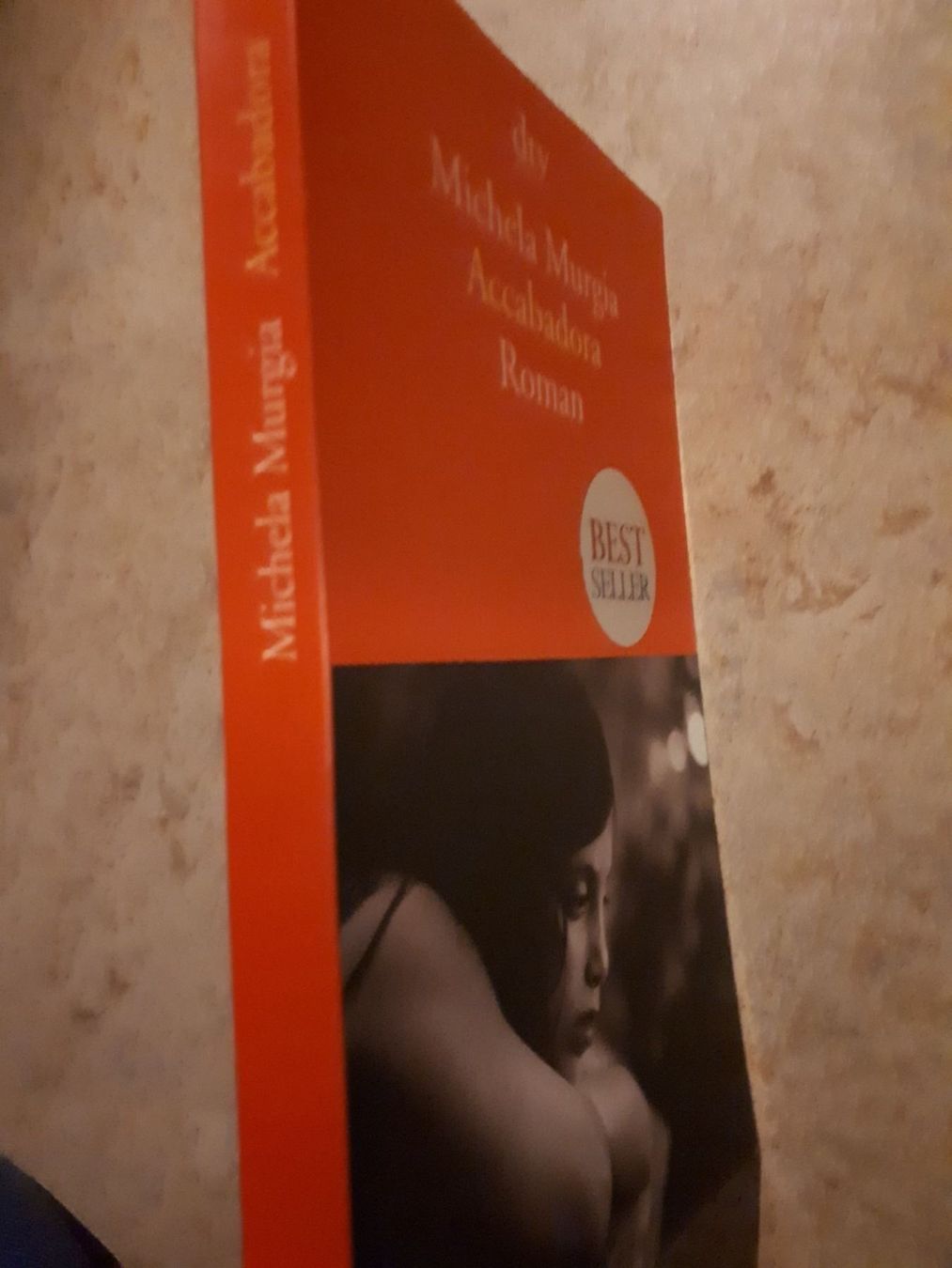 Bücher: Michela Murgia  ACCABADORA – Gebraucht aus Basel von Alacant 2