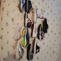 Lot de 12 paires de sneakers & chaussures 
