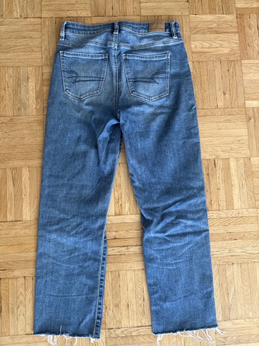 American Eagle Jeans: American Eagle Jeans blau Grösse 8 Regular gebraucht – Neu (gemäss Beschreibung) aus Flims Dorf von chauy 1