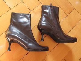Chaussures Bottes Charles Jourdan neuves taille 37 (7US)
