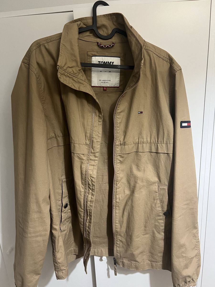 Tommy Hilfiger Giacche: Tommy Hilfiger Jacke, Größe M – Nuovo (secondo la descrizione) da Brügg BE venduto da kla_mc95