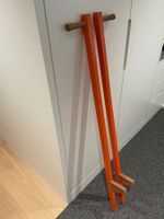 Original WISA-GLORIA Holz-Stelzen – orange aus den 70er