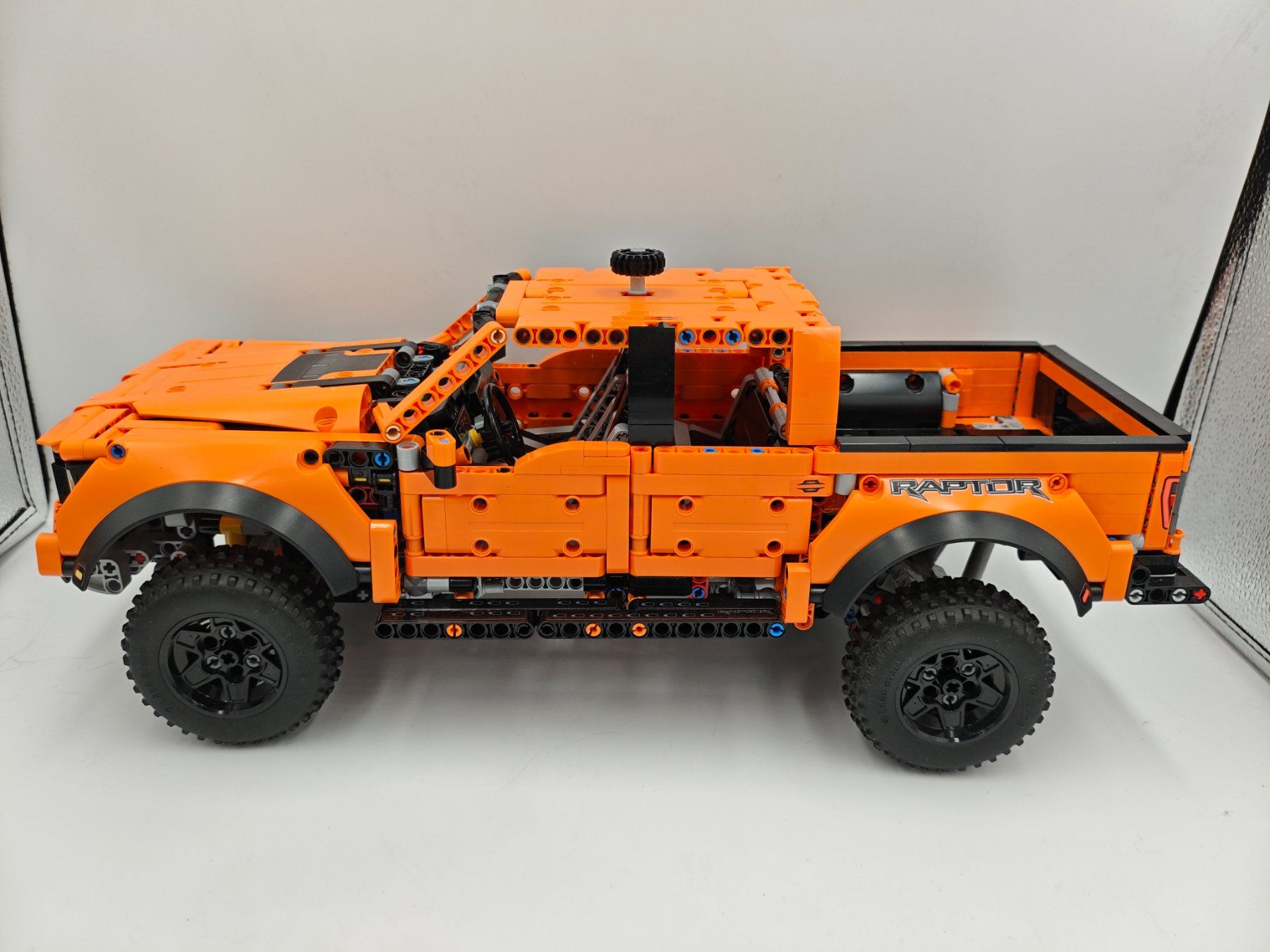 Lego Spielzeuge: 42126 Ford F-150 Raptor – Gebraucht aus Bremgarten AG von redstar69 1