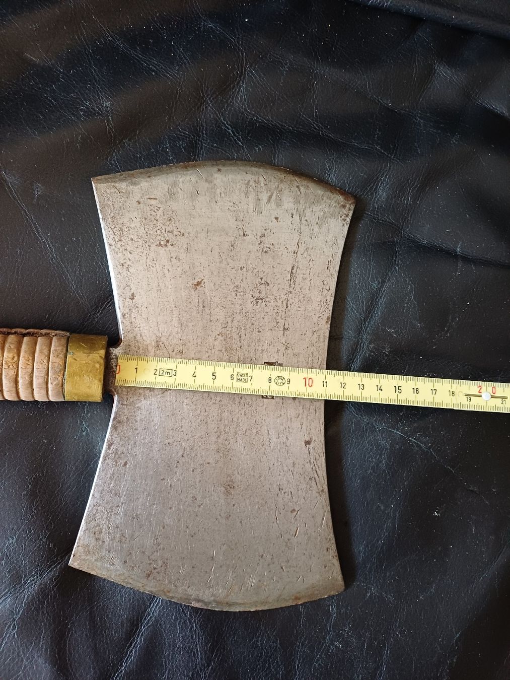 Tous les outils: Antikes Metzgerbeil Fleischbeil Doppelklinge  – D'occasion à Ebersecken par Napf08 4