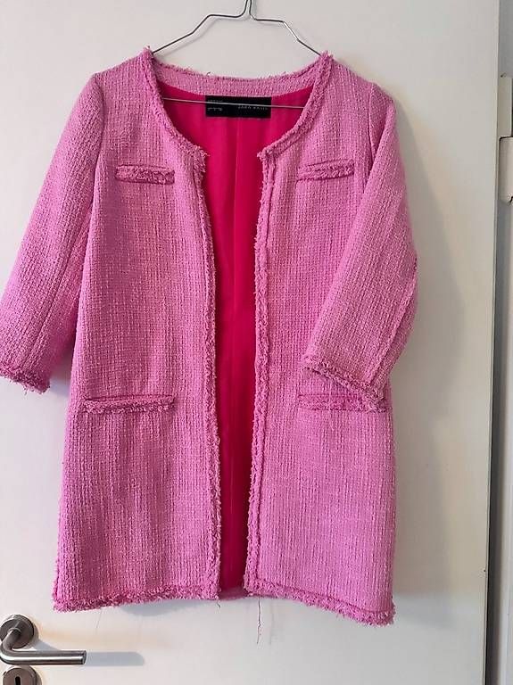 Zara Cappotti: Zara Basic Tweed Mantel in Rosa, Gr. S. – Nuovo (secondo la descrizione) da Zürich venduto da carmen_kandey_Insta 1